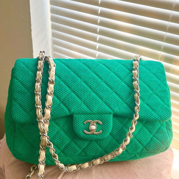 💚💚Rare Chanel Large Flap Bag - Picture 13 of 15